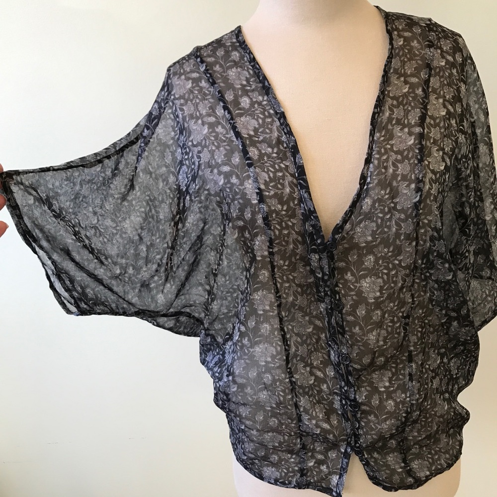 Robin K Black Sheer Floral Kimono-Style Blouse
